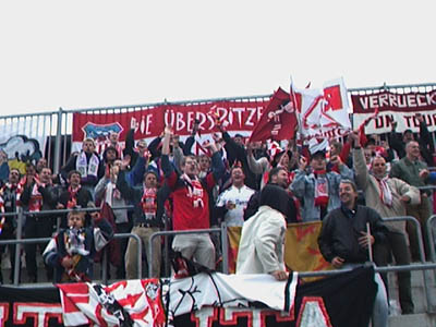 Doppelhalter und Freude